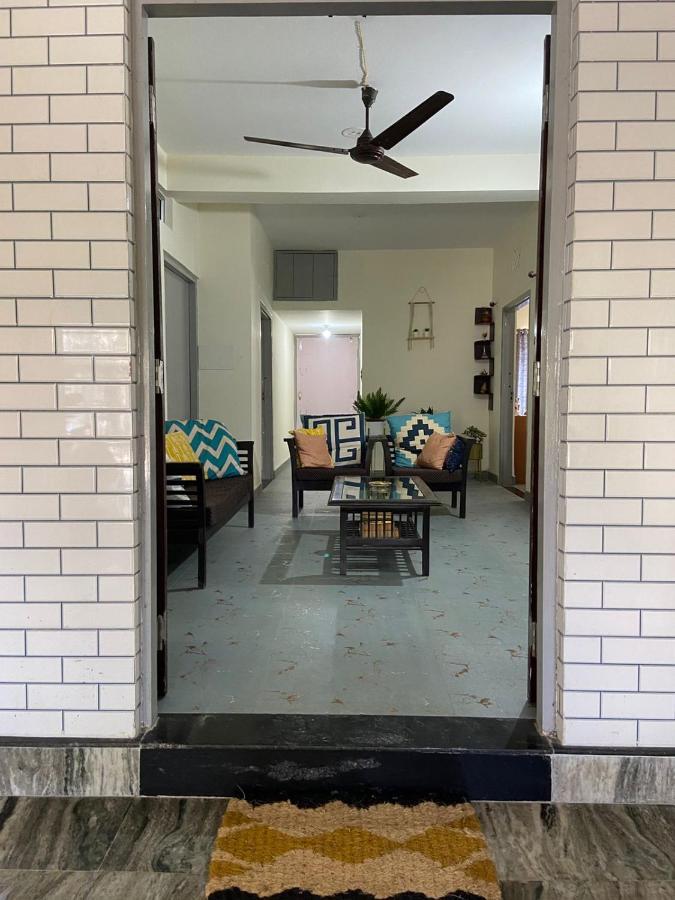 Maria'S Homestay Siliguri Bagian luar foto