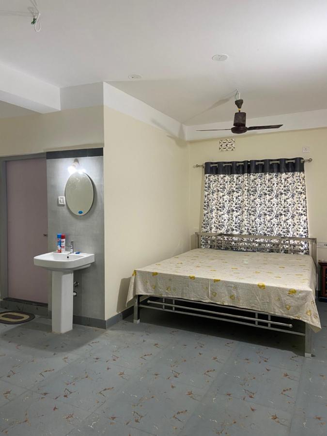 Maria'S Homestay Siliguri Bagian luar foto